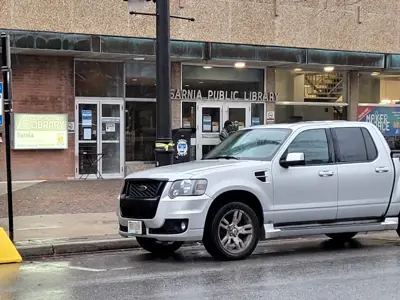 Sarnia-Curbside-Pickup.png