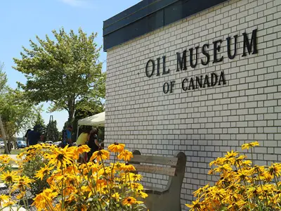 Oil-Museum-with-Flowers-web.jpg