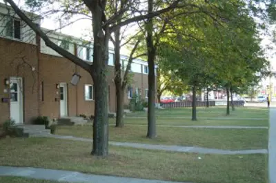 Valley View - 914 Confederation St, Sarnia