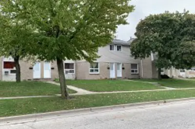 Roger Street, Sarnia