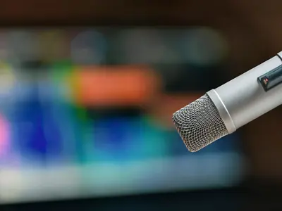 radio-mic.jpg