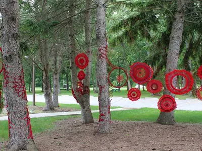 Hope-and-Healing-in-Canada-installation-on-Lambton-Heritage-Museum-grounds---web.jpg